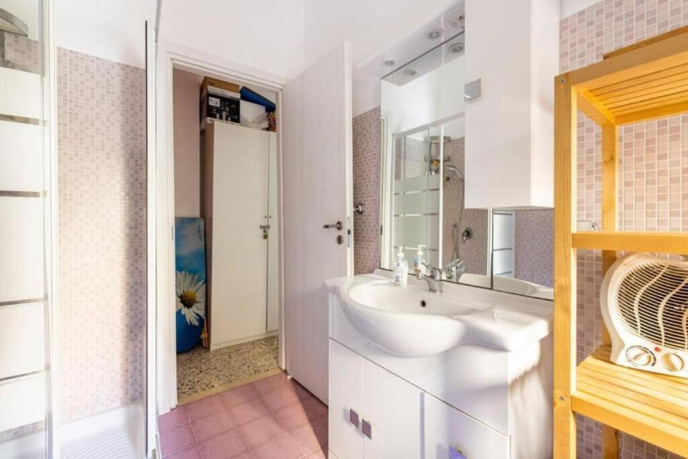 Mama Rooms And Apartment ローマ エクステリア 写真