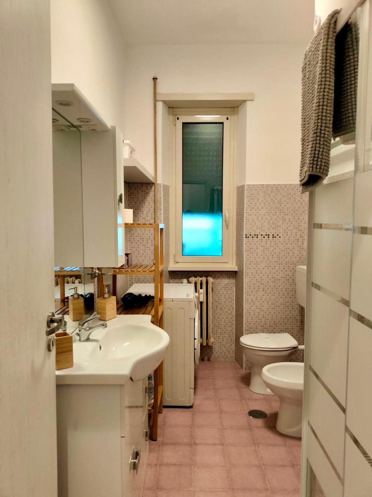 Mama Rooms And Apartment ローマ エクステリア 写真