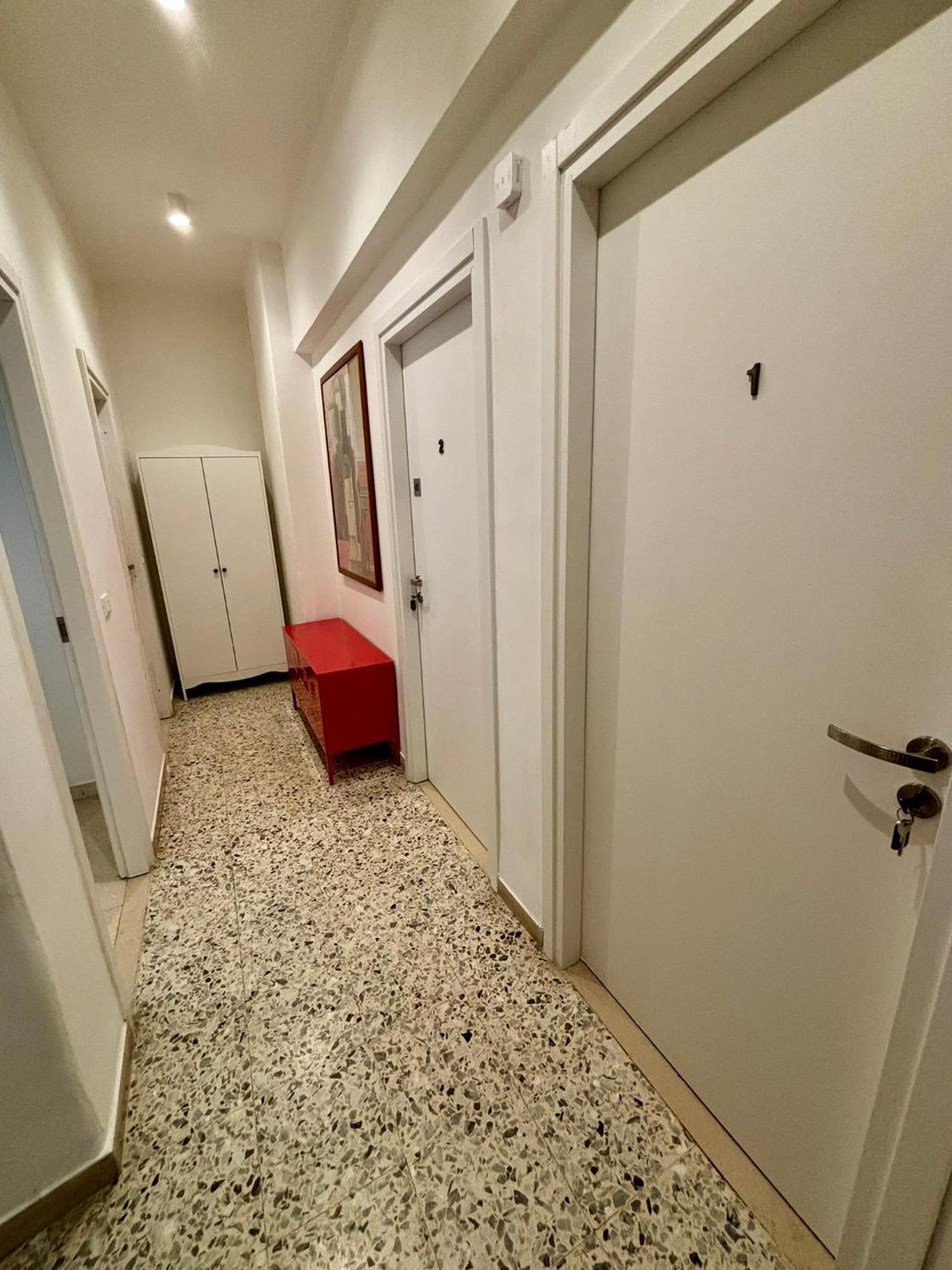 Mama Rooms And Apartment ローマ エクステリア 写真