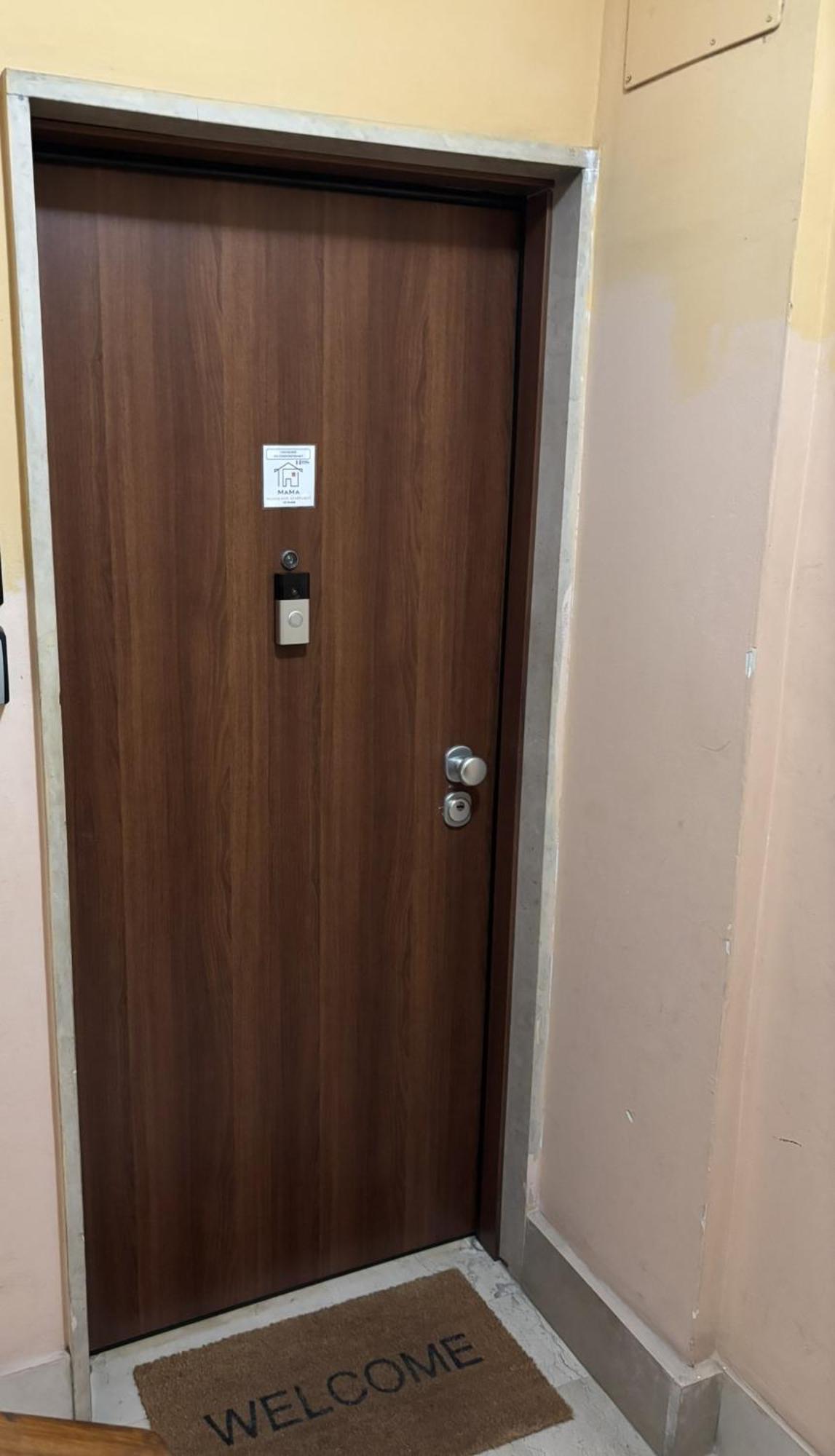 Mama Rooms And Apartment ローマ エクステリア 写真